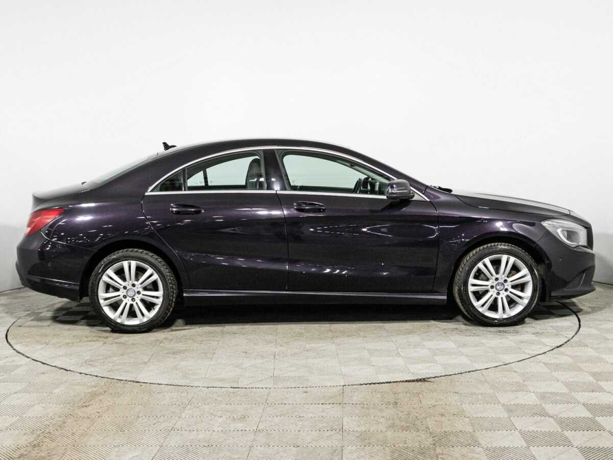 Mercedes-Benz CLA с пробегом — 2015 год. Фото: #3