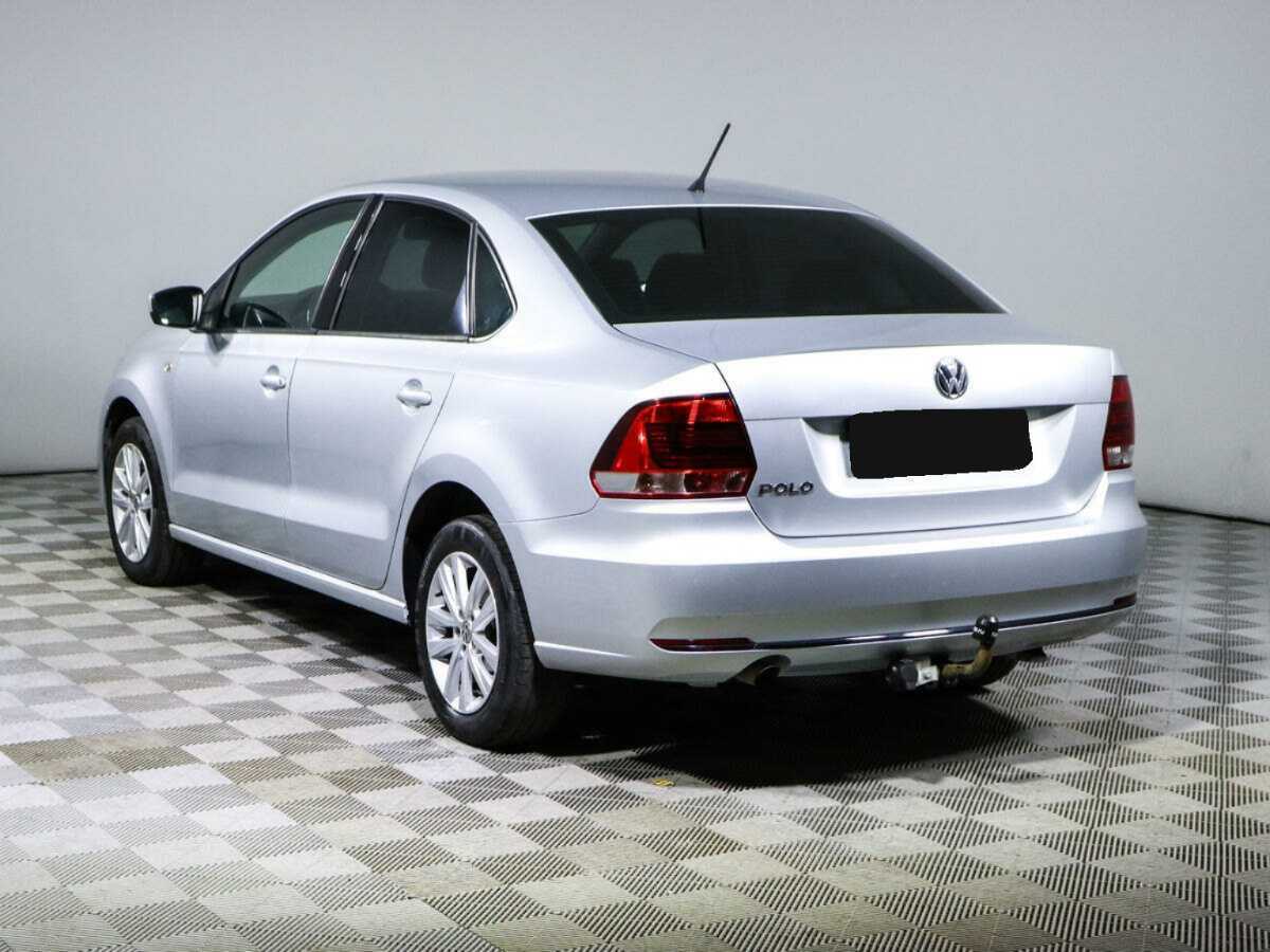Volkswagen Polo с пробегом — 2016 год. Фото: #5