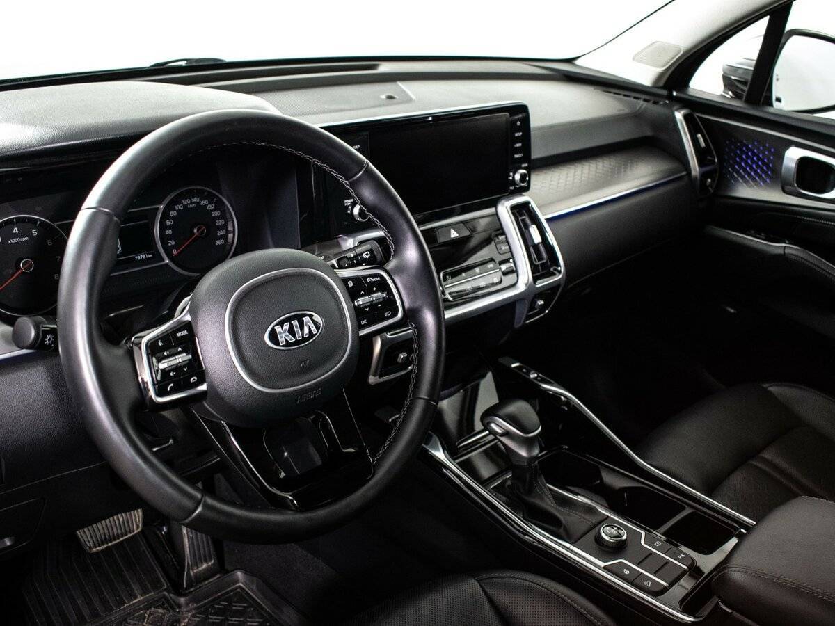 Kia Sorento с пробегом — 2021 год. Фото: #9