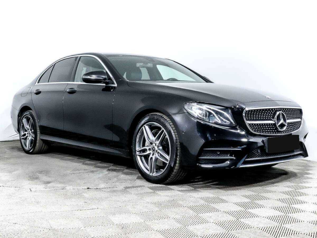 Mercedes-Benz E-Класс с пробегом — 2018 год. Фото: #2