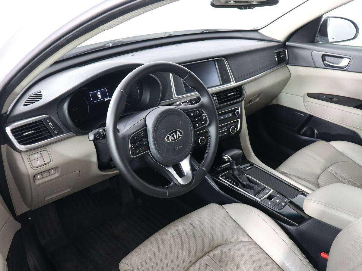 Kia Optima с пробегом — 2017 год. Фото: #8