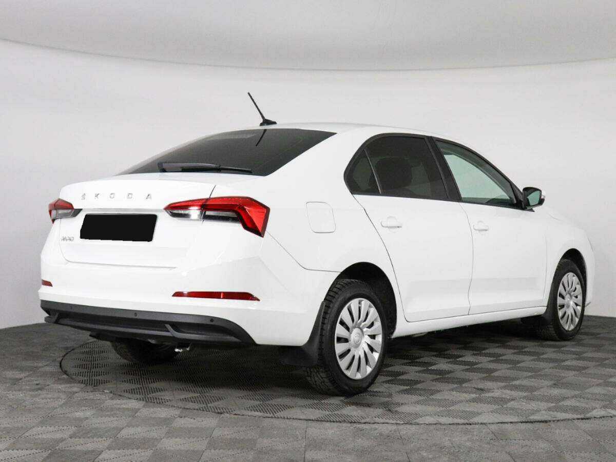 Skoda Rapid с пробегом — 2020 год. Фото: #4