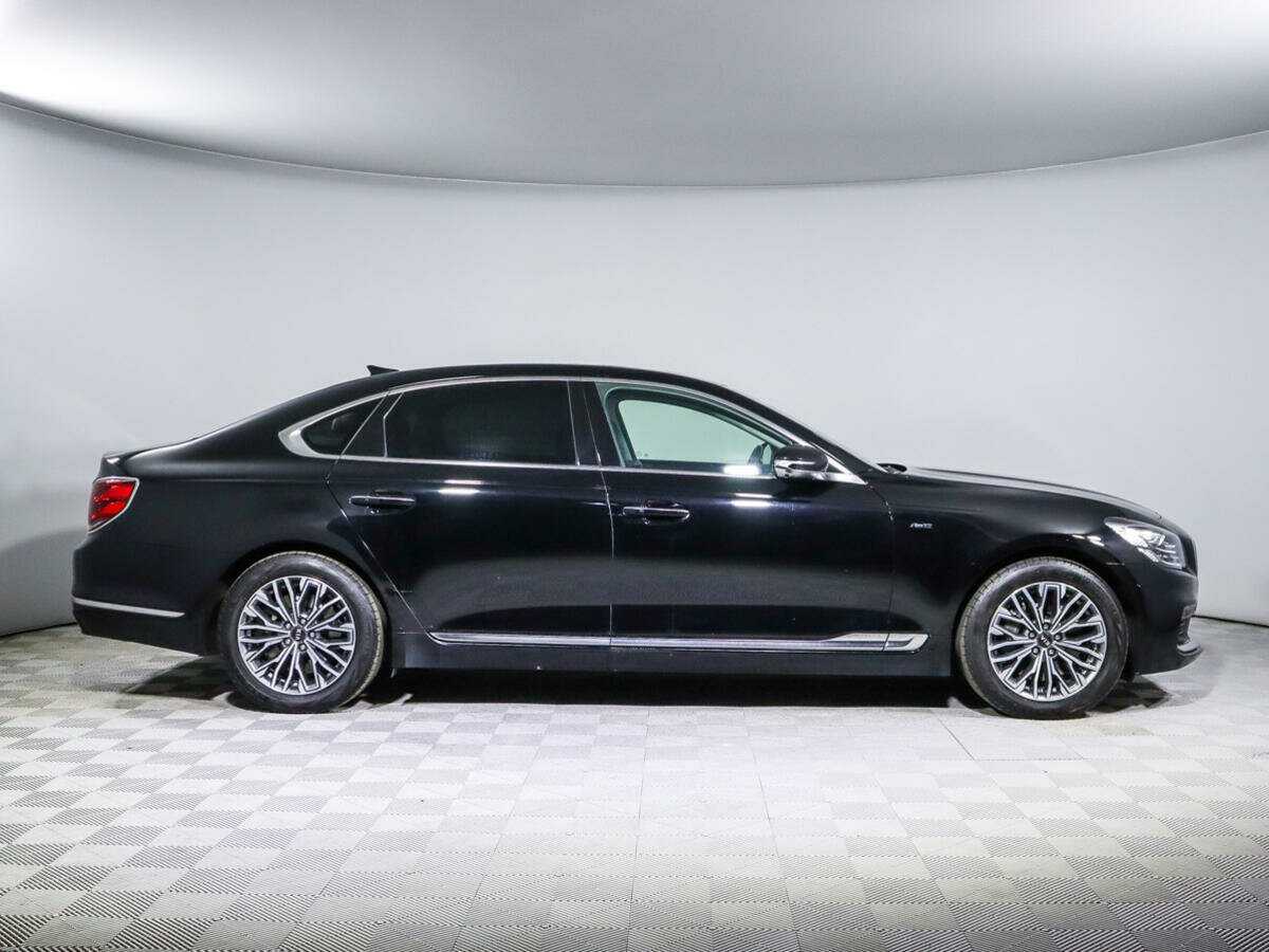 Kia K900 с пробегом — 2019 год. Фото: #3