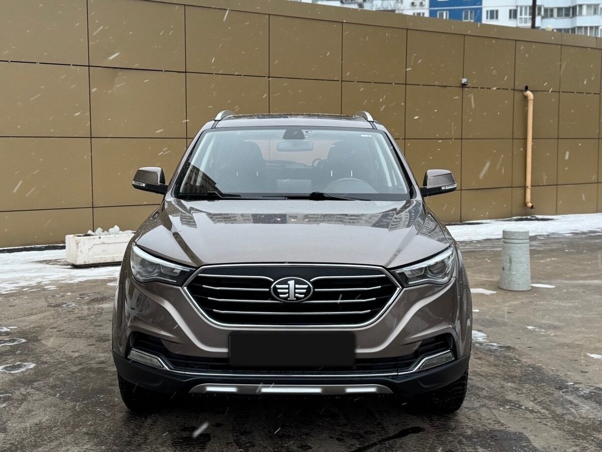FAW Besturn X40 с пробегом — 2020 год. Фото: #1