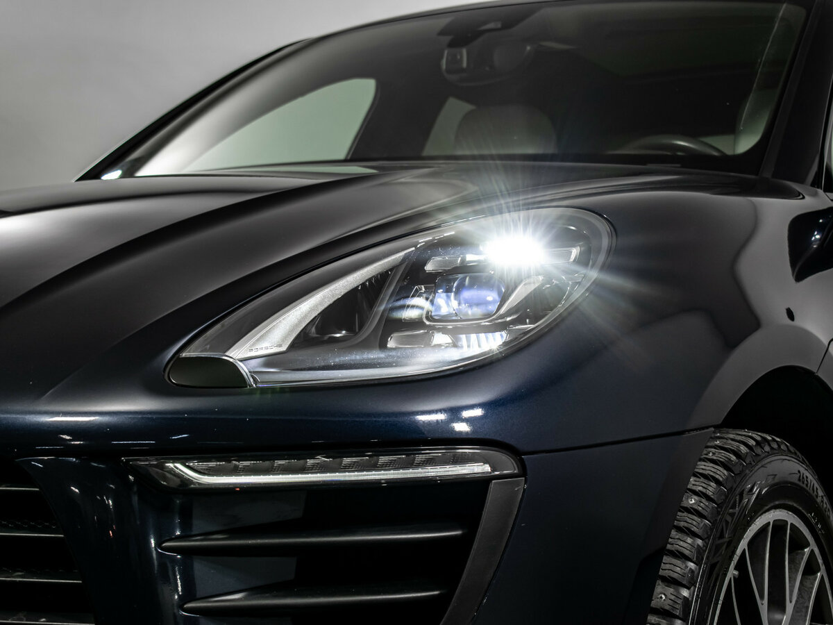 Porsche Macan с пробегом — 2017 год. Фото: #19