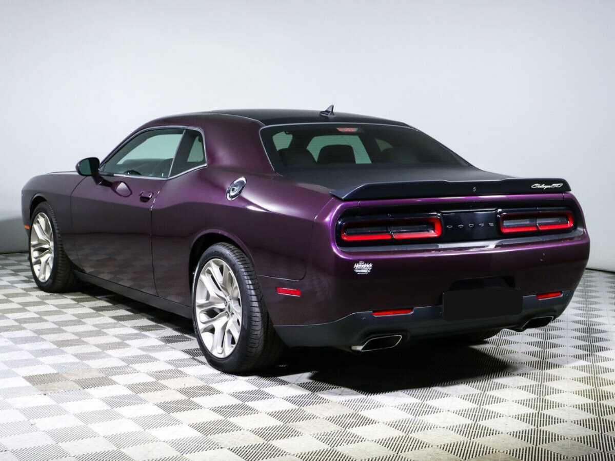 Dodge Challenger с пробегом — 2020 год. Фото: #5