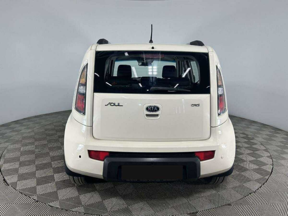 Kia Soul с пробегом — 2011 год. Фото: #2