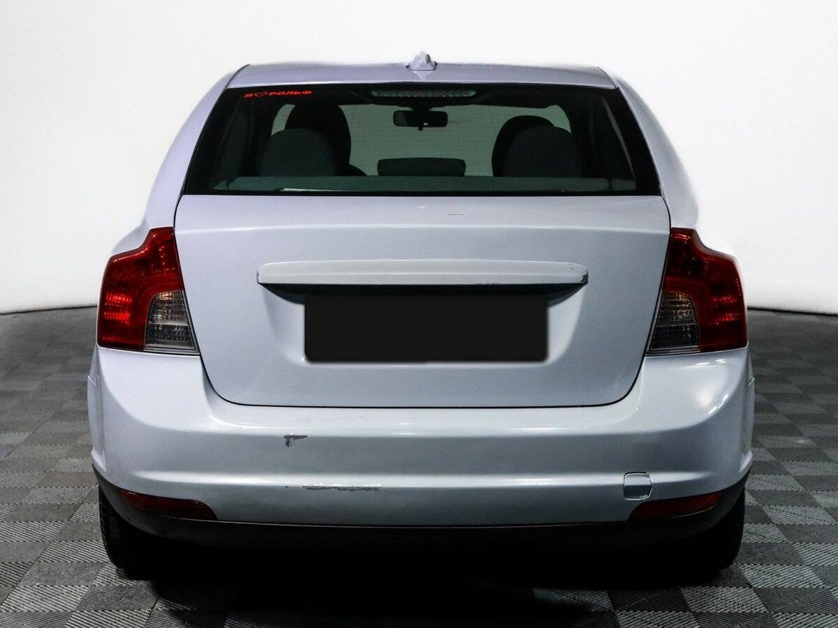 Volvo S40 с пробегом — 2007 год. Фото: #4