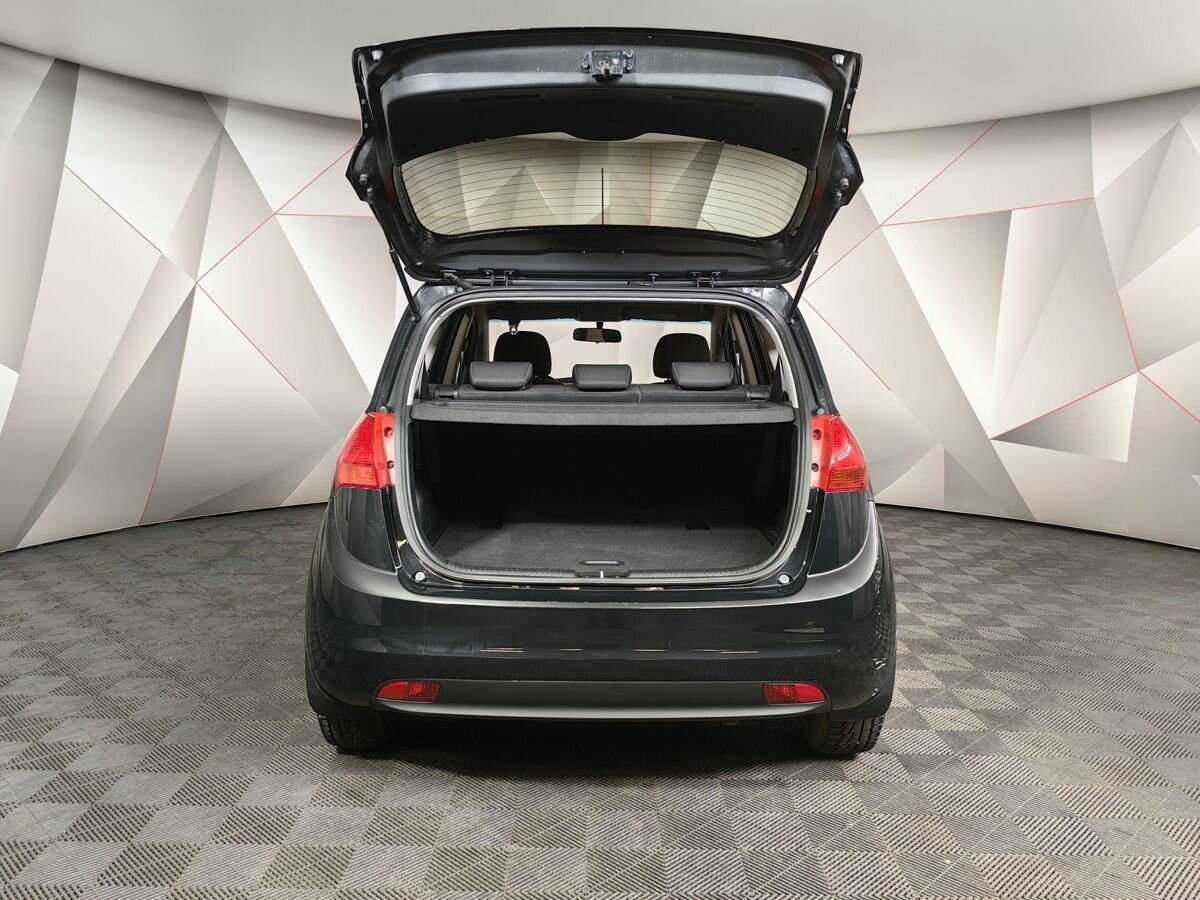 Kia Venga с пробегом — 2015 год. Фото: #16