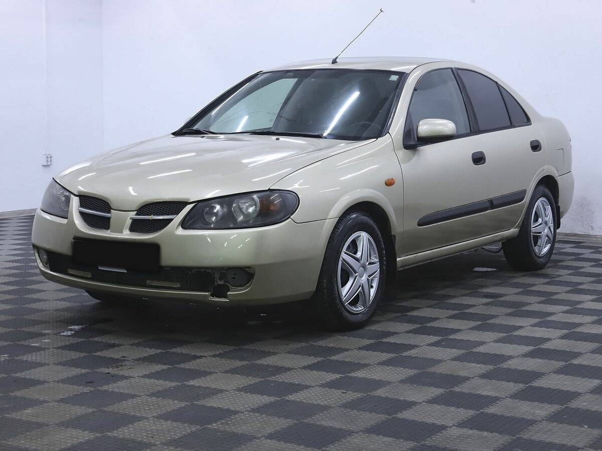 Nissan Almera с пробегом — 2004 год. Фото: #0