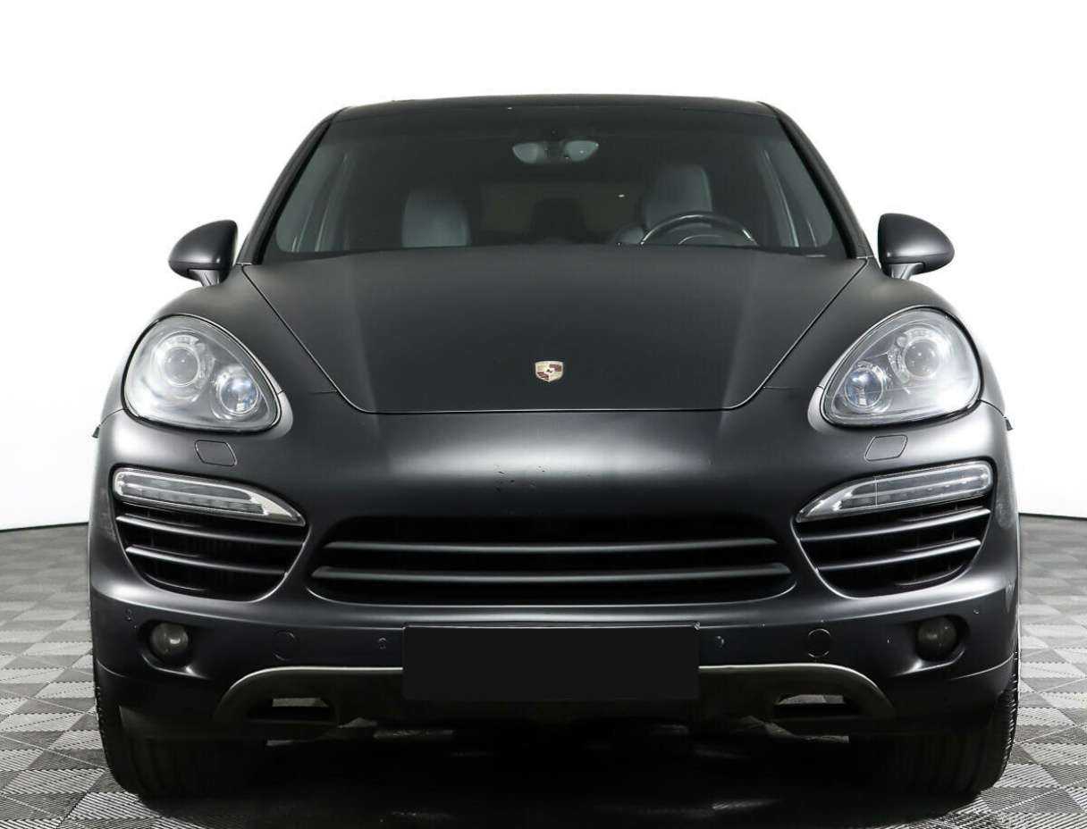 Porsche Cayenne с пробегом — 2012 год. Фото: #1