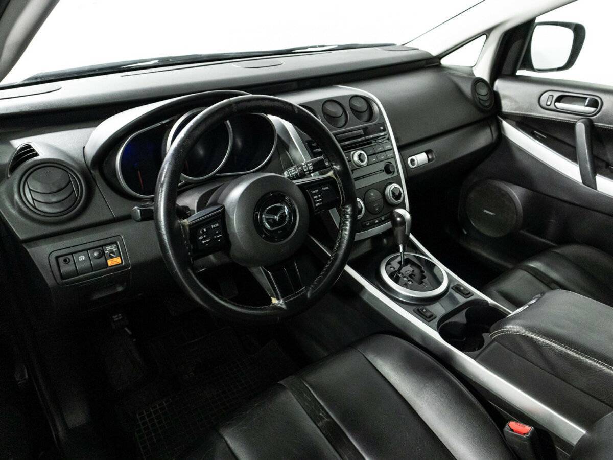 Mazda CX-7 с пробегом — 2007 год. Фото: #10