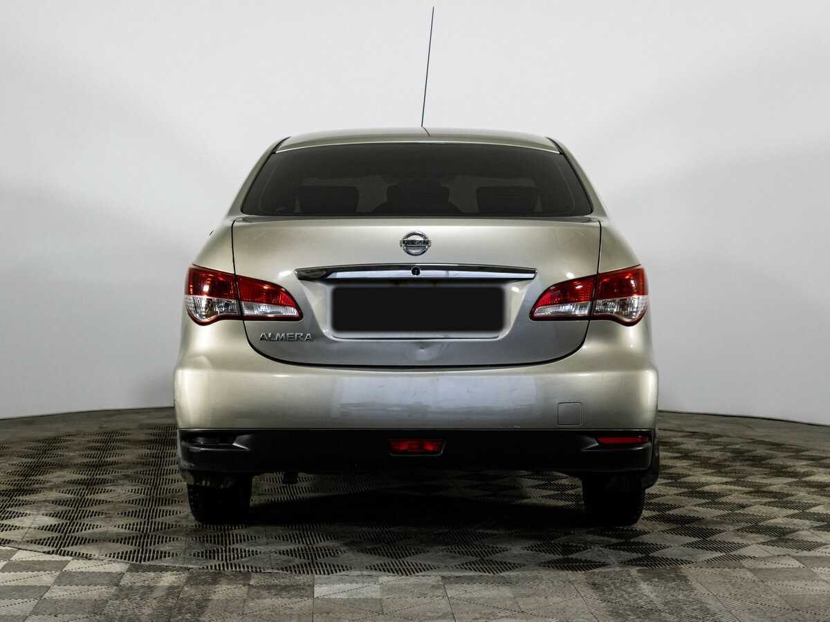 Nissan Almera с пробегом — 2013 год. Фото: #4