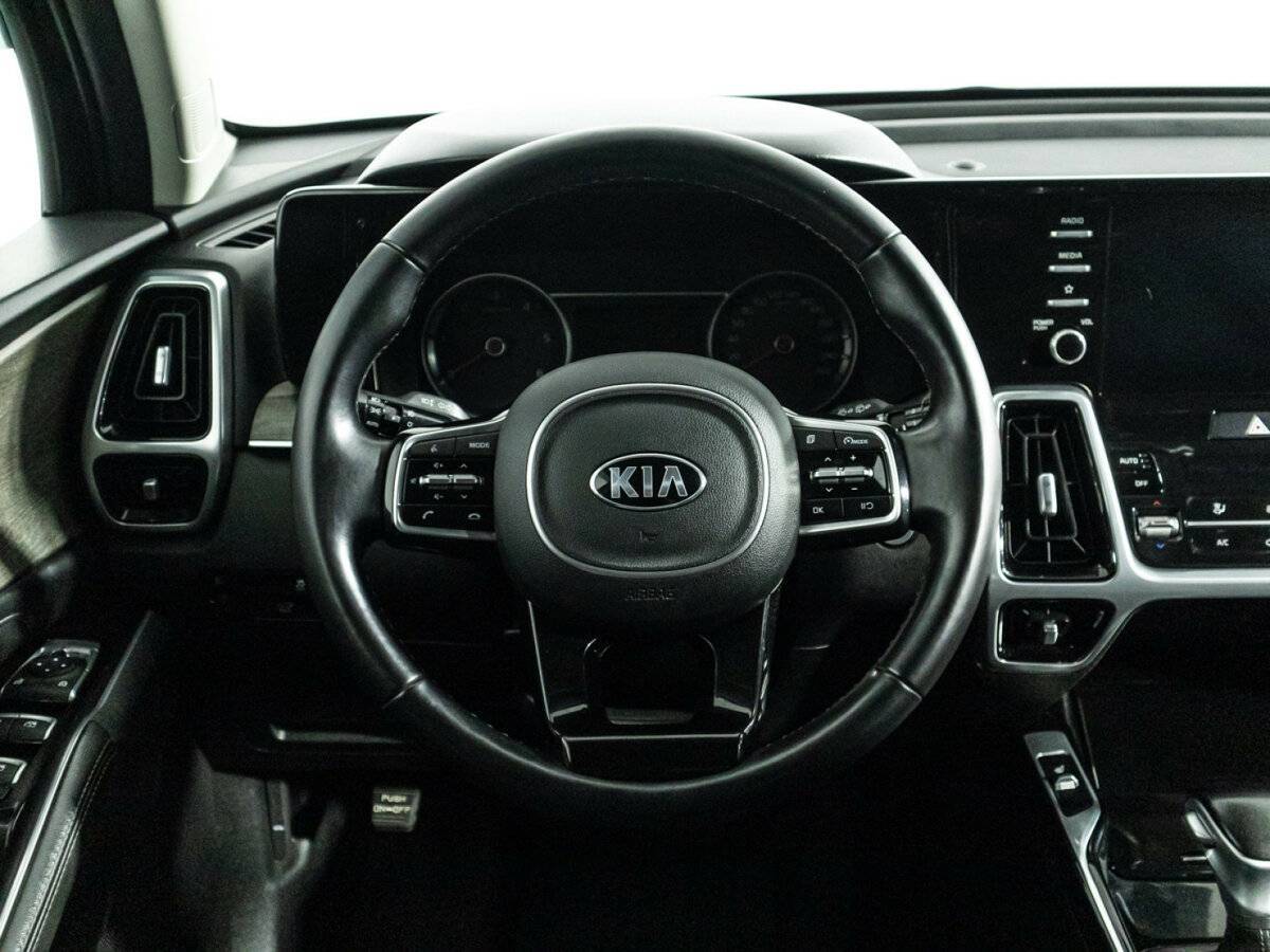 Kia Sorento с пробегом — 2020 год. Фото: #24