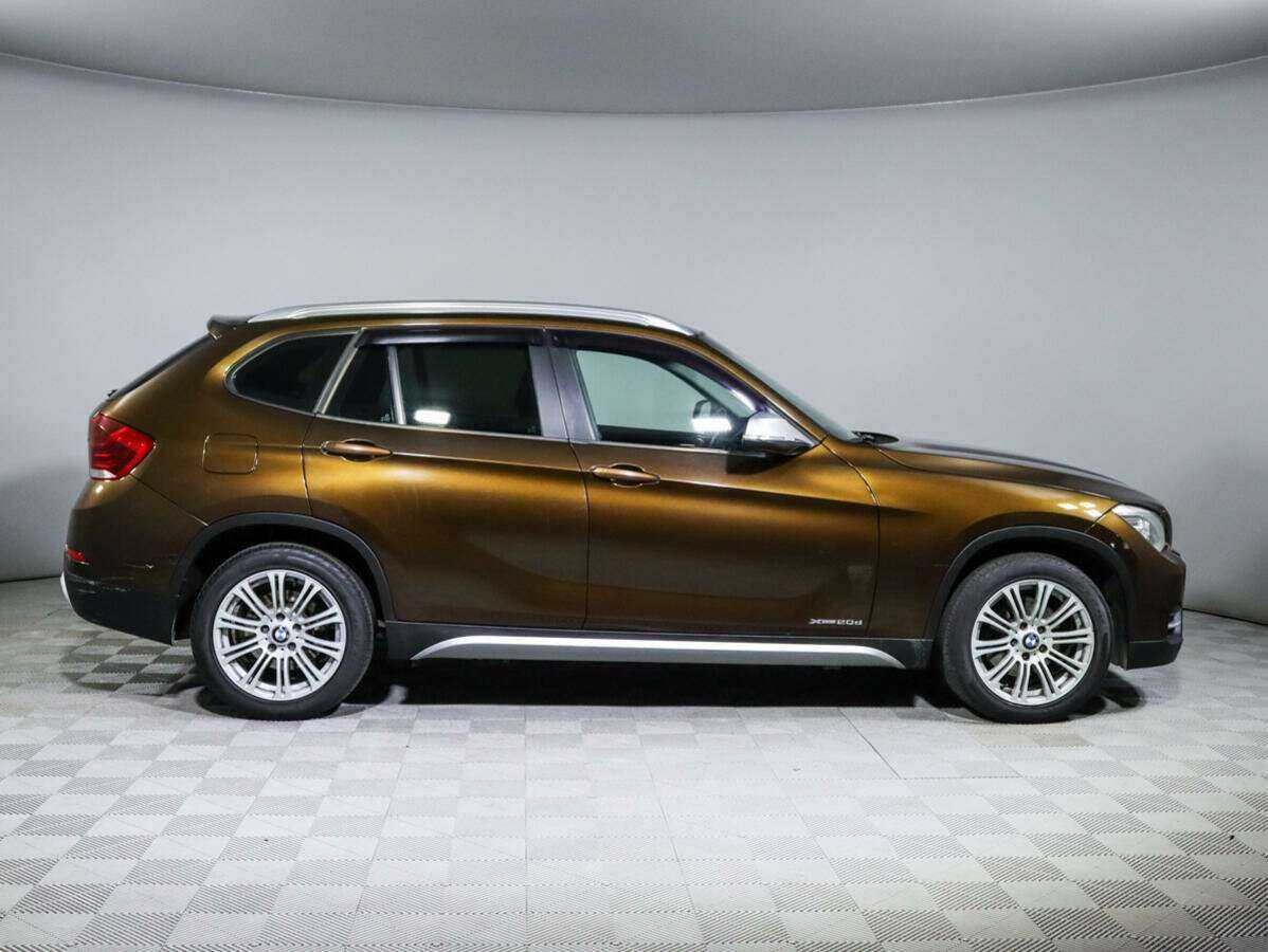 BMW X1 с пробегом — 2012 год. Фото: #3