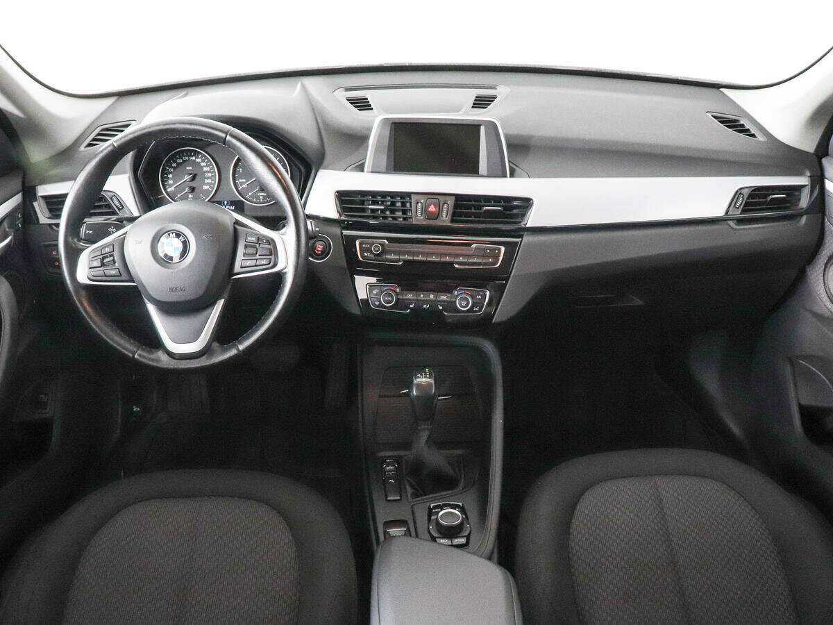 BMW X1 с пробегом — 2017 год. Фото: #7