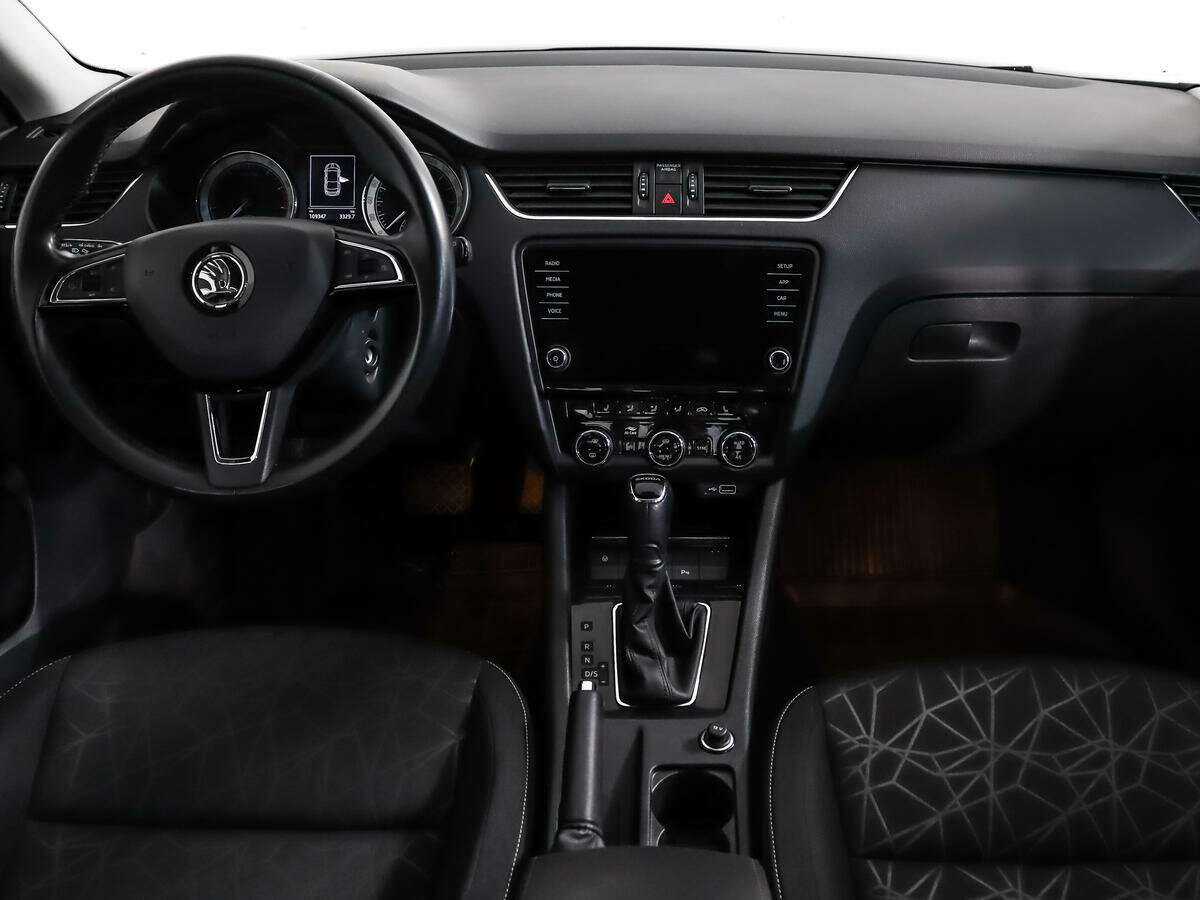 Skoda Octavia с пробегом — 2019 год. Фото: #9