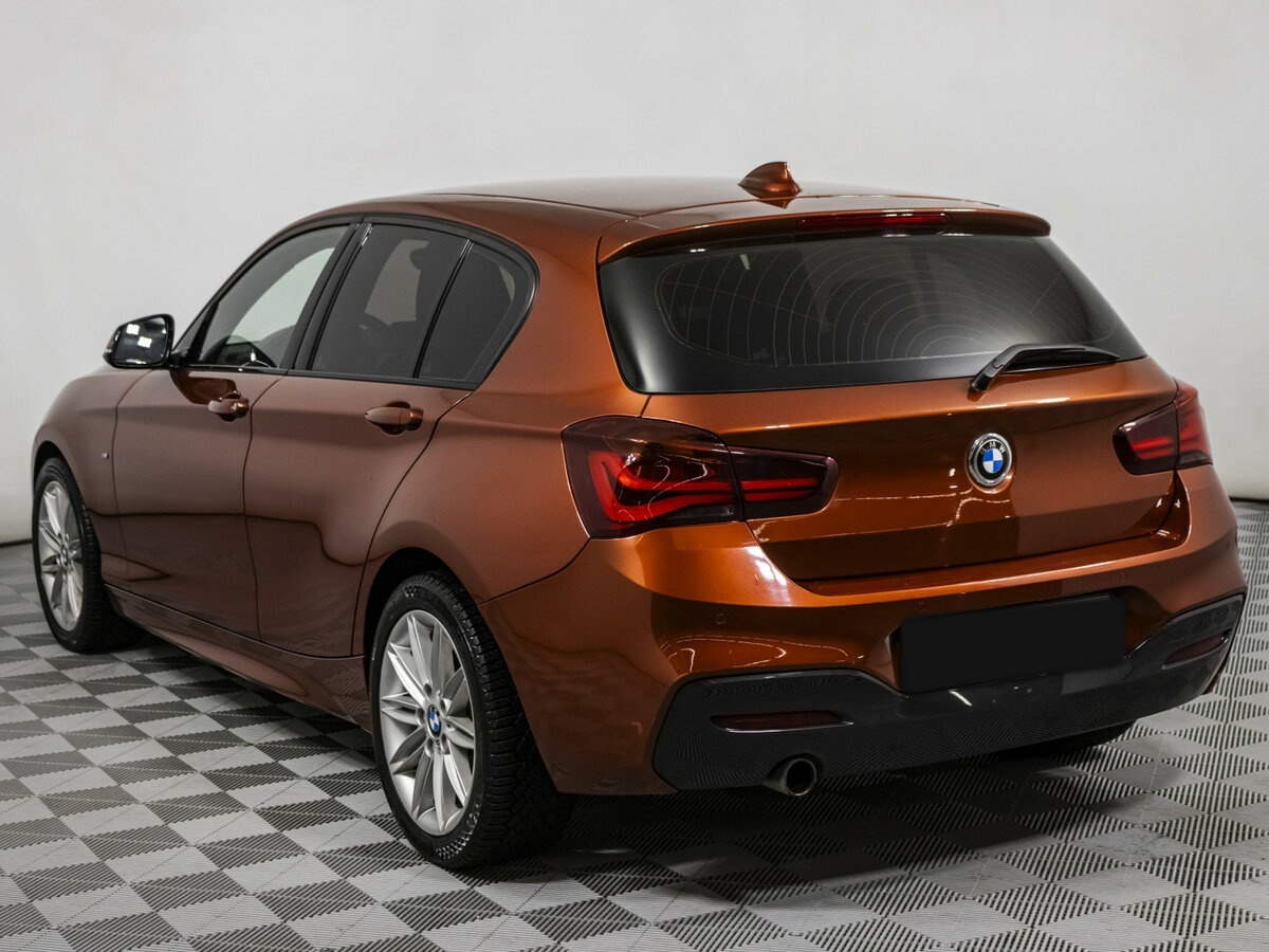 BMW 1 серии с пробегом — 2019 год. Фото: #6
