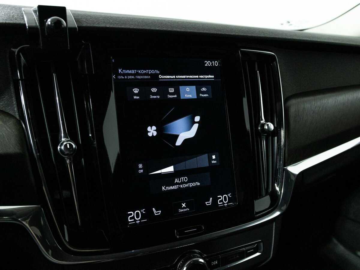 Volvo V90 Cross Country с пробегом — 2017 год. Фото: #20