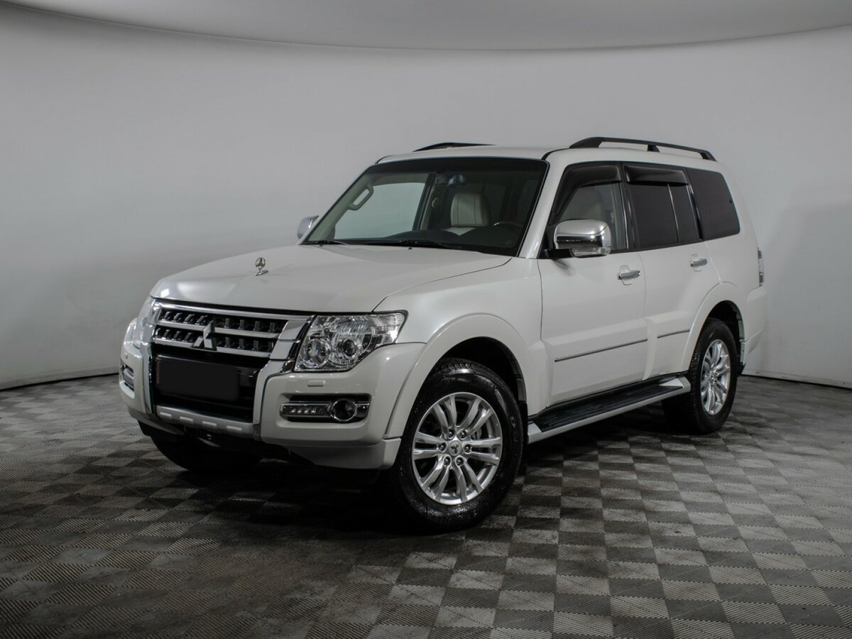 Mitsubishi Pajero с пробегом — 2019 год. Фото: #0