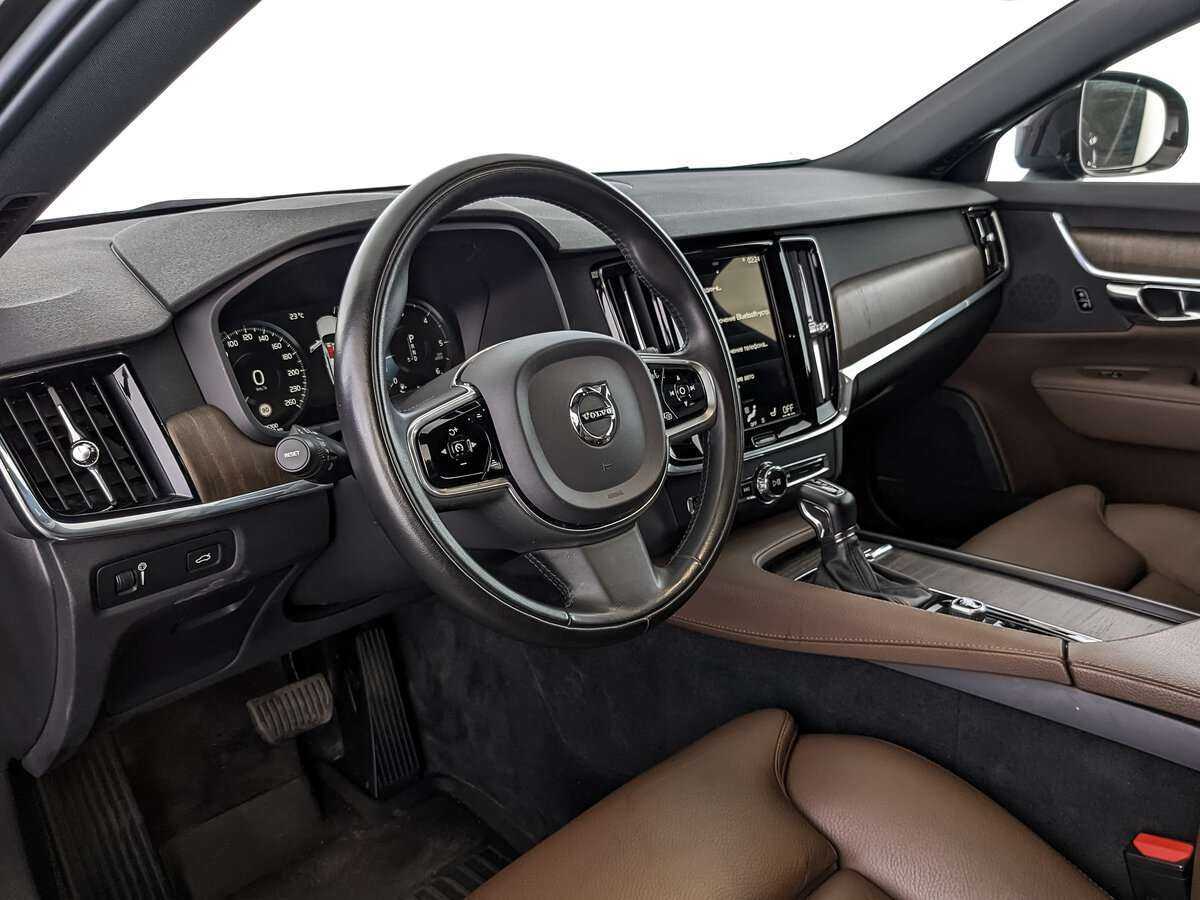 Volvo V90 с пробегом — 2020 год. Фото: #10