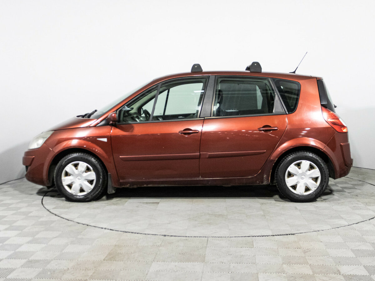 Renault Scenic с пробегом — 2008 год. Фото: #7