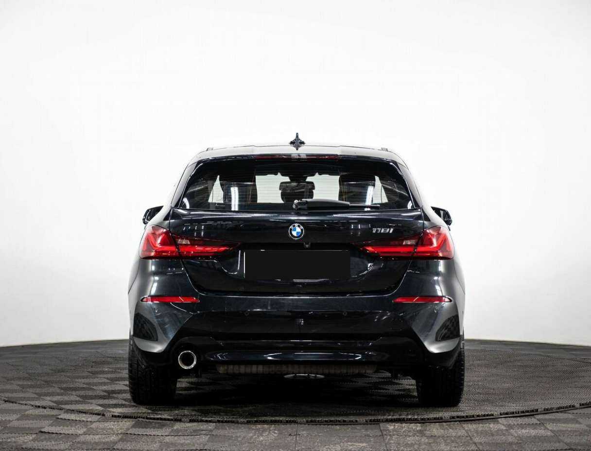 BMW 1 серии с пробегом — 2019 год. Фото: #4