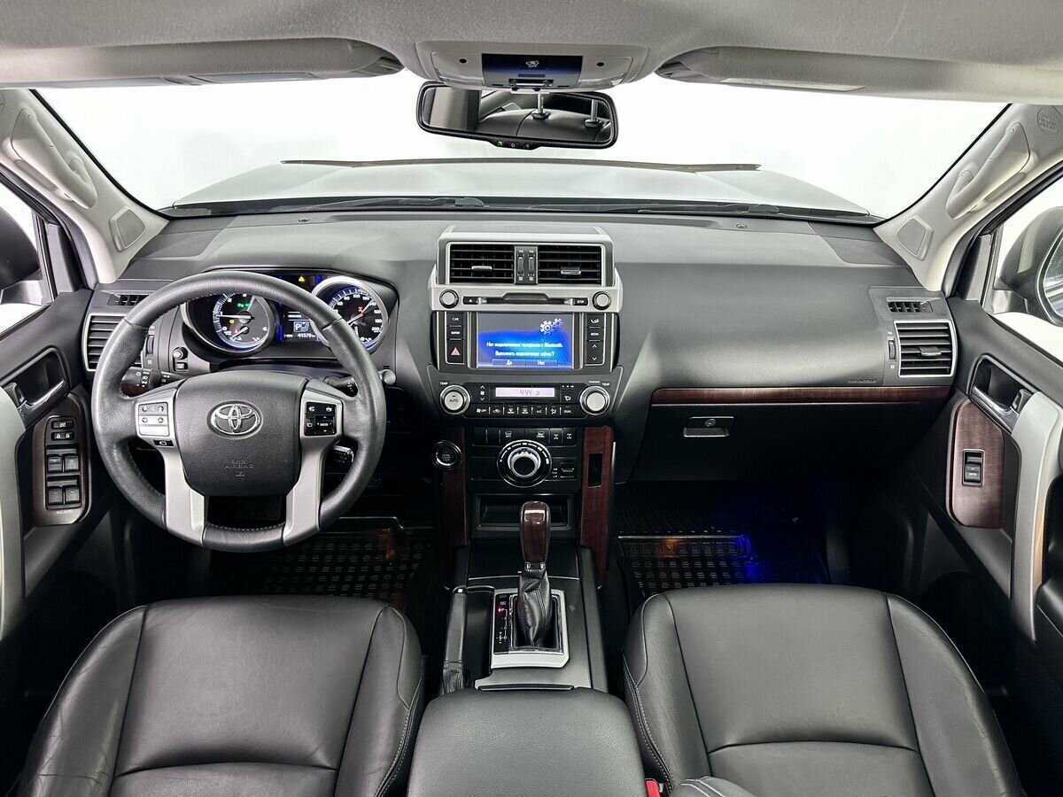 Toyota Land Cruiser Prado с пробегом — 2017 год. Фото: #8