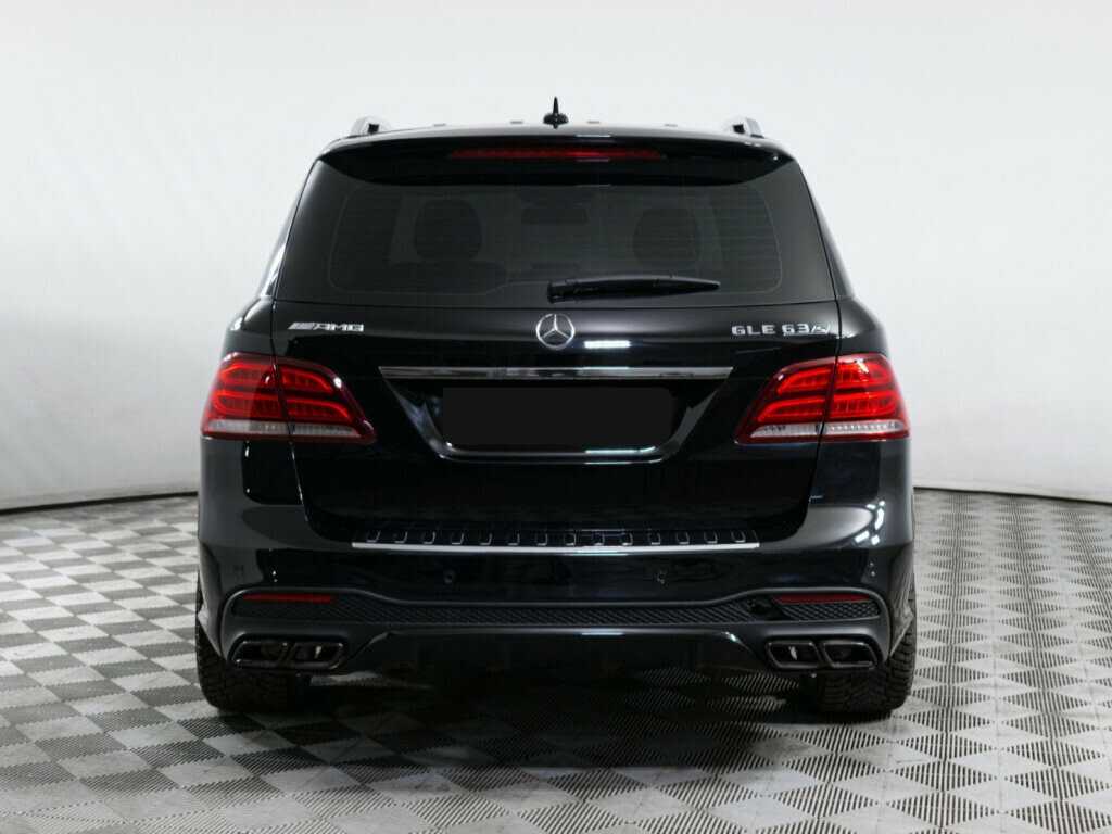 Mercedes-Benz GLE с пробегом — 2015 год. Фото: #5