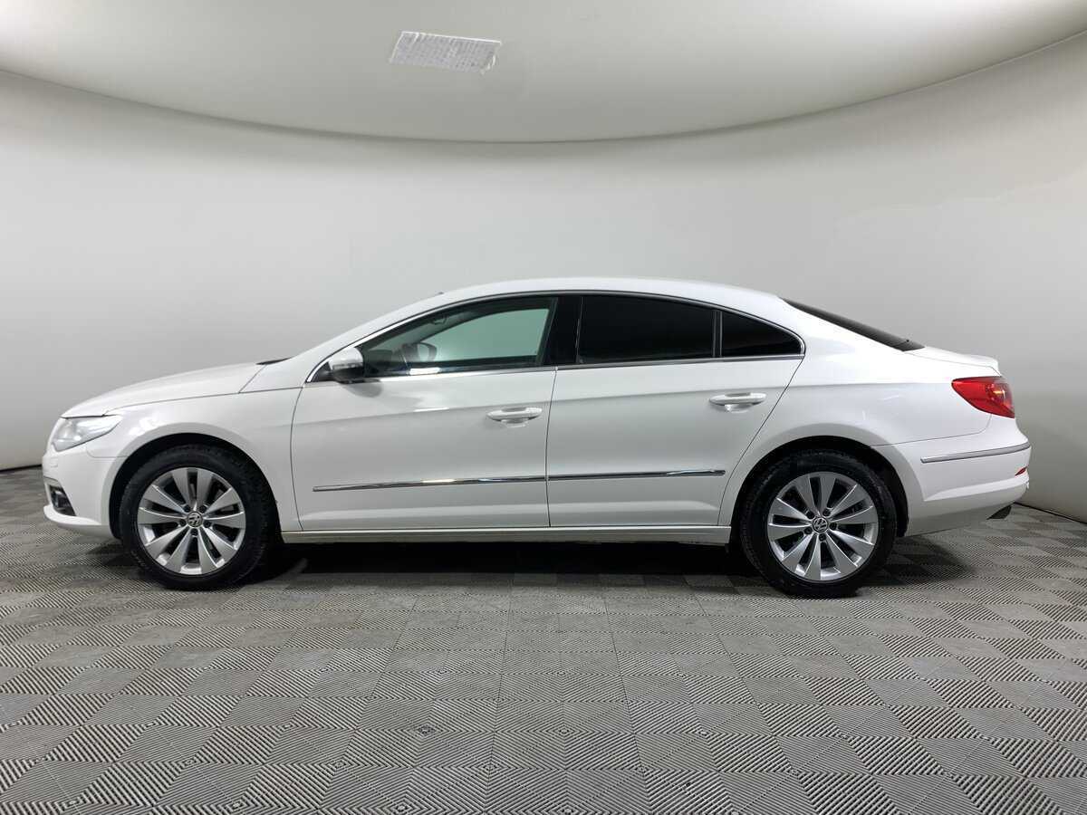 Volkswagen Passat CC с пробегом — 2011 год. Фото: #7