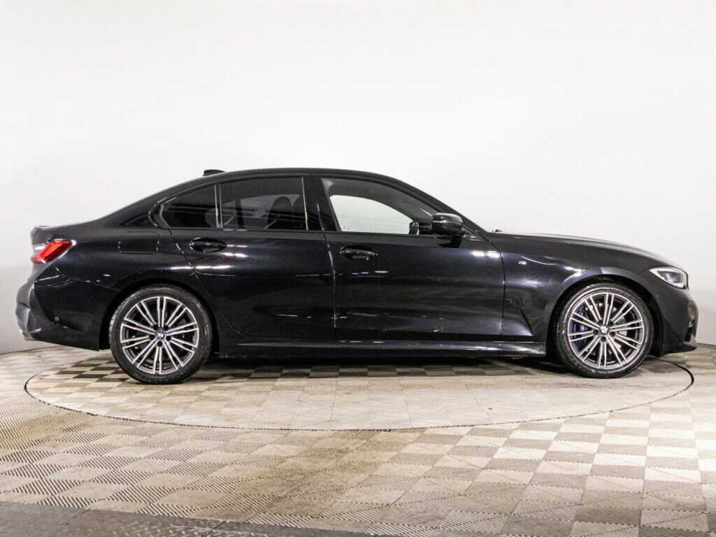 BMW 3 серии с пробегом — 2019 год. Фото: #3
