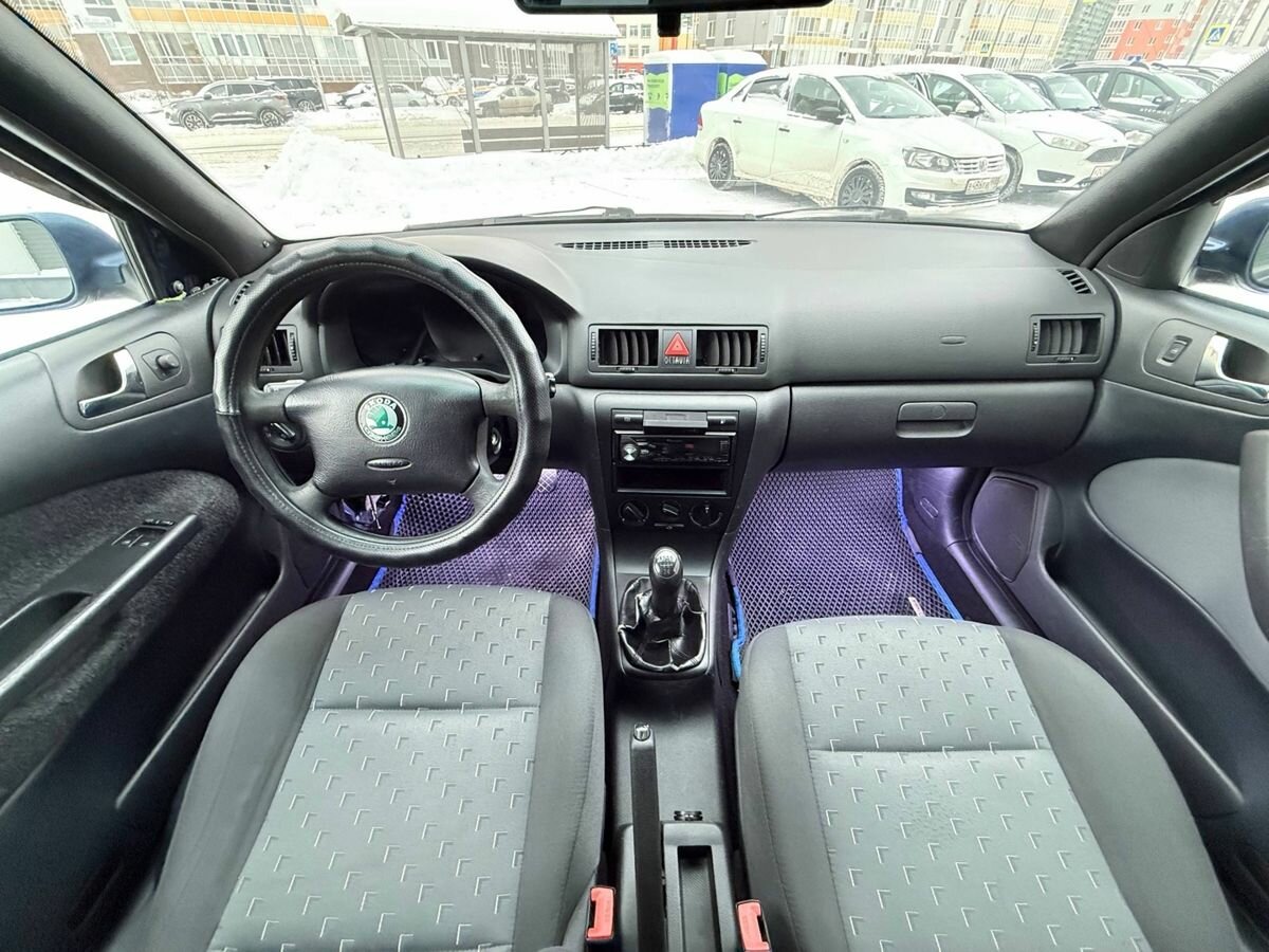 Skoda Octavia с пробегом — 2007 год. Фото: #9