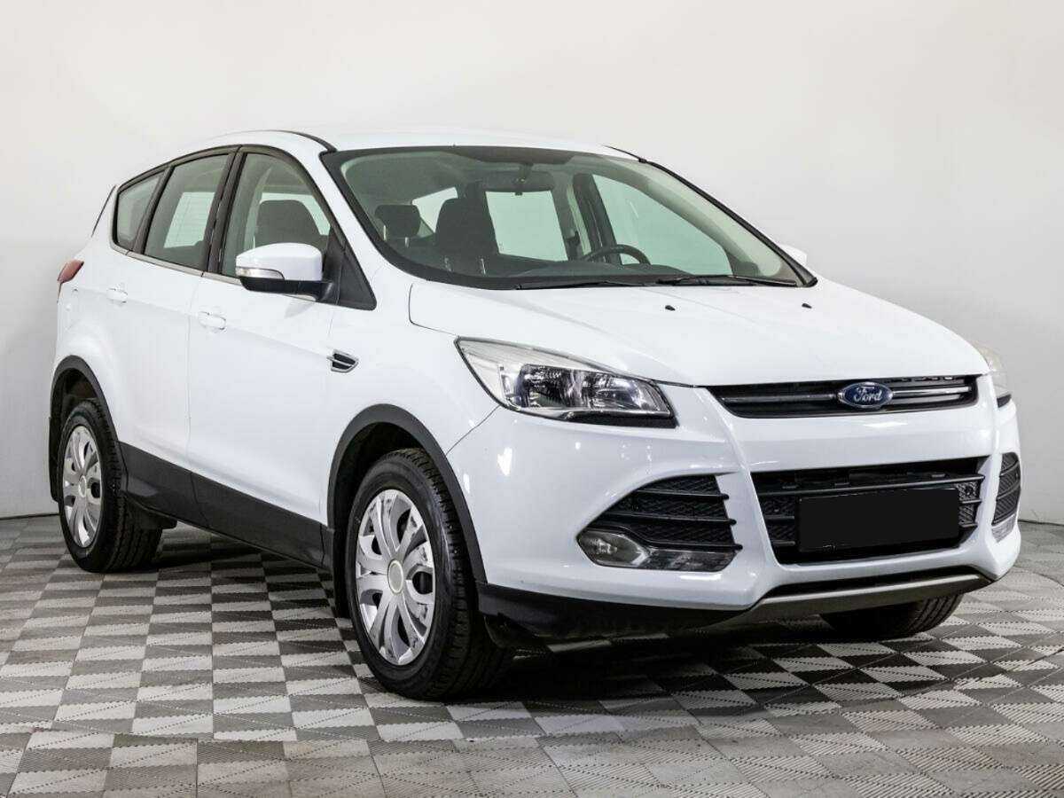 Ford Kuga с пробегом — 2016 год. Фото: #2