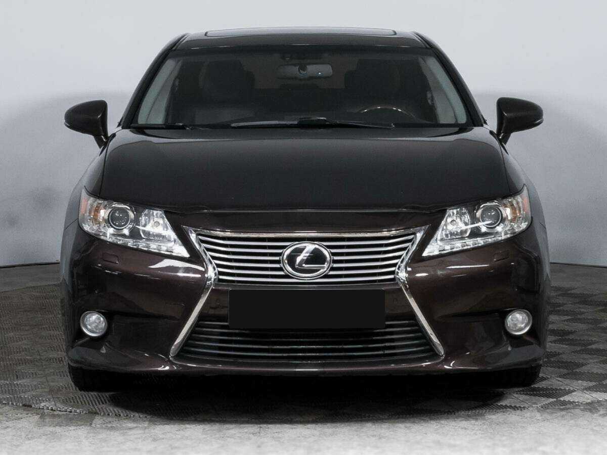 Lexus ES с пробегом — 2013 год. Фото: #1