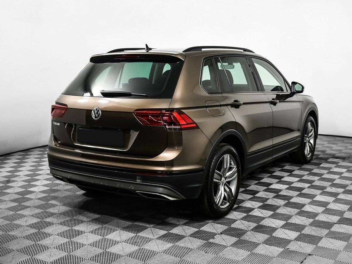 Volkswagen Tiguan с пробегом — 2017 год. Фото: #4