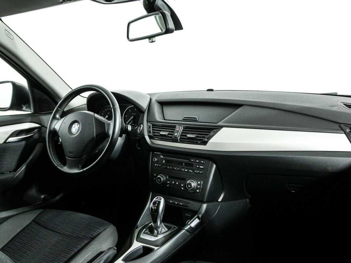 BMW X1 с пробегом — 2013 год. Фото: #8