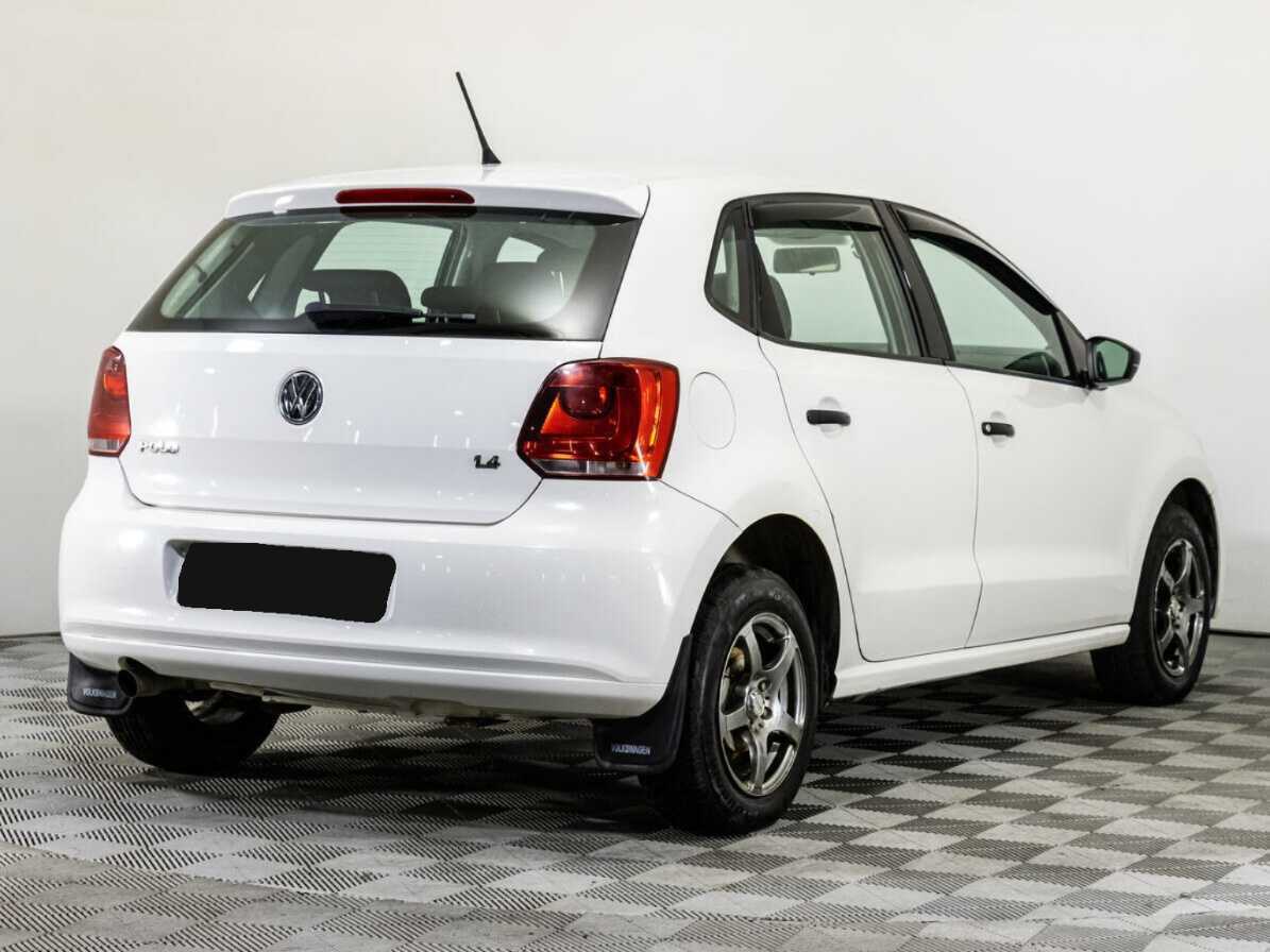 Volkswagen Polo с пробегом — 2010 год. Фото: #4