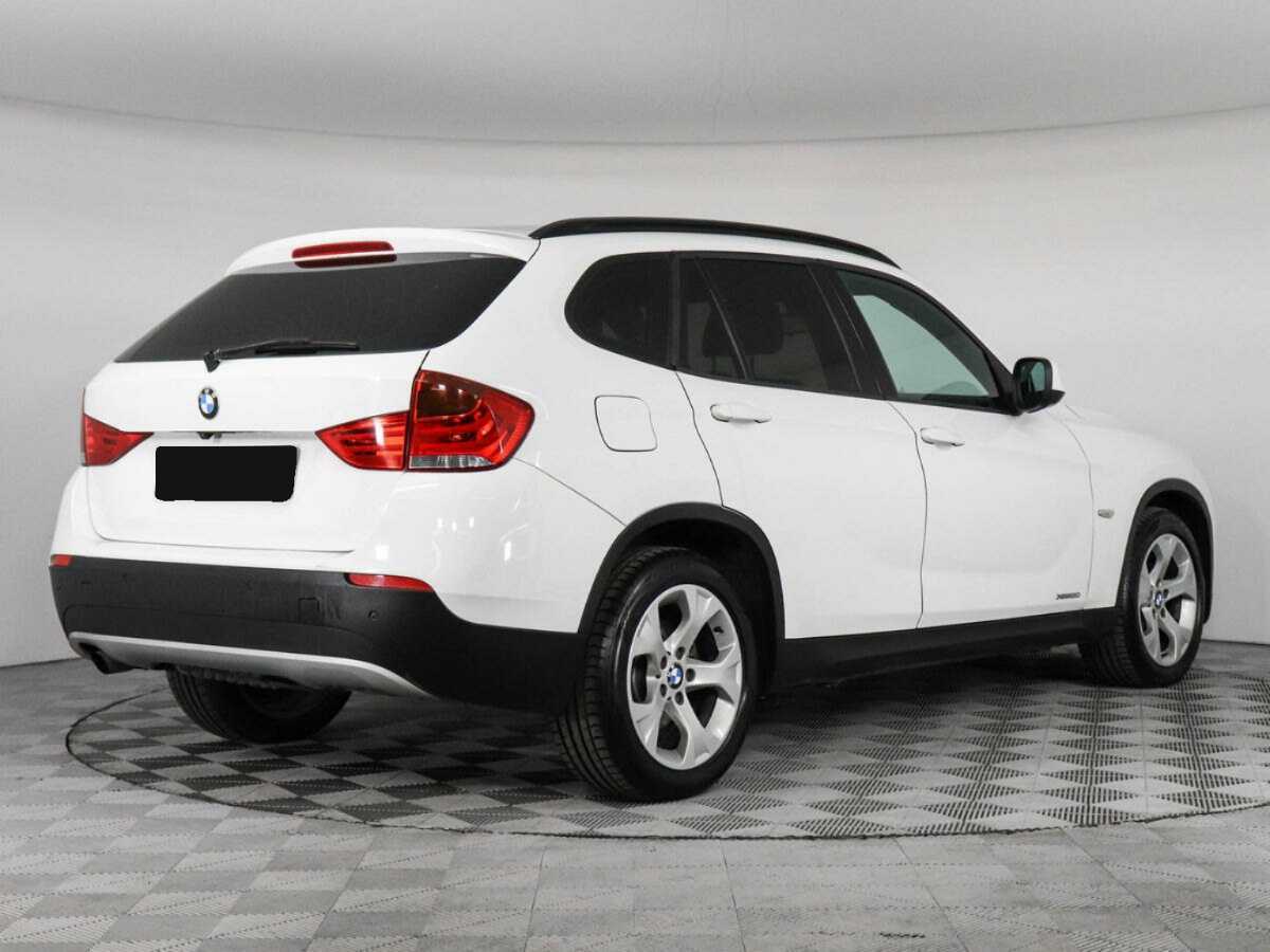 BMW X1 с пробегом — 2012 год. Фото: #1