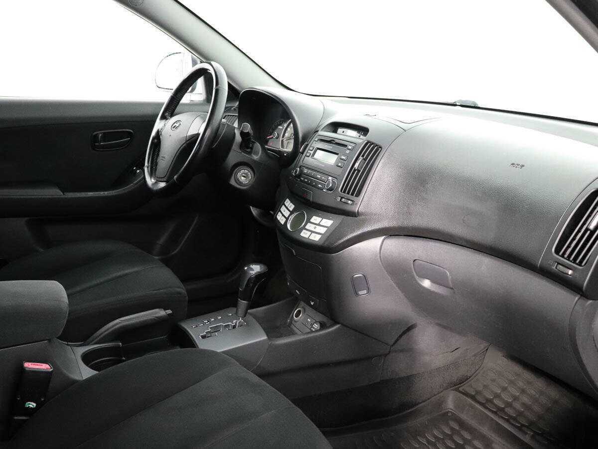 Hyundai Elantra с пробегом — 2007 год. Фото: #8