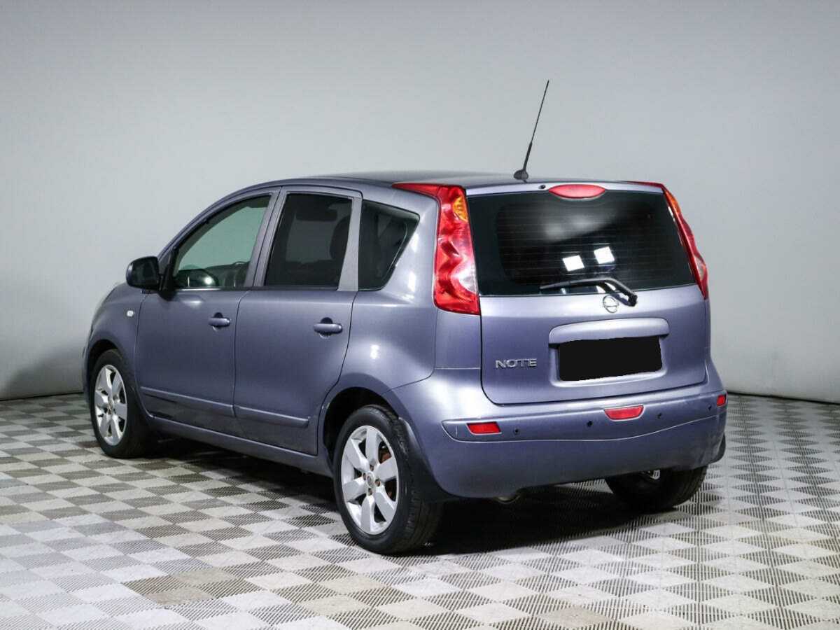 Nissan Note с пробегом — 2007 год. Фото: #5