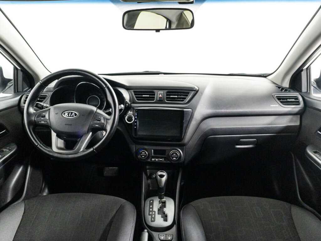 Kia Rio с пробегом — 2011 год. Фото: #12