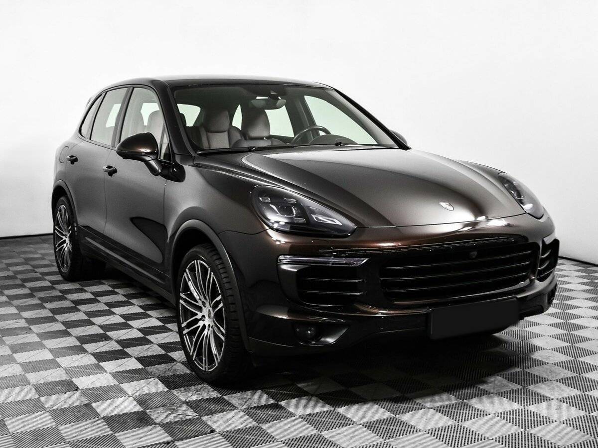 Porsche Cayenne с пробегом — 2016 год. Фото: #2