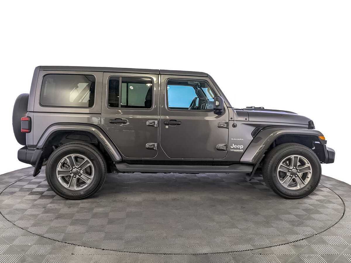 Jeep Wrangler с пробегом — 2019 год. Фото: #3