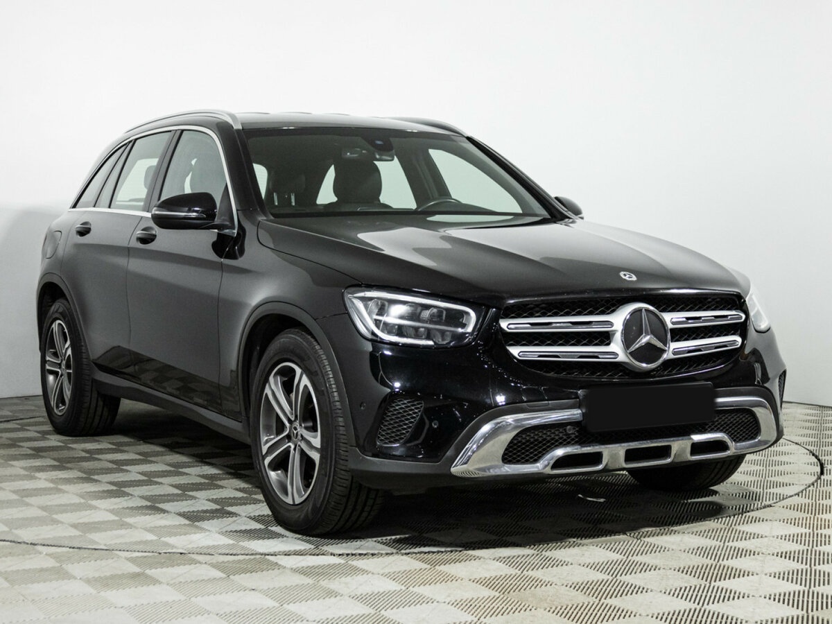 Mercedes-Benz GLC с пробегом — 2021 год. Фото: #2