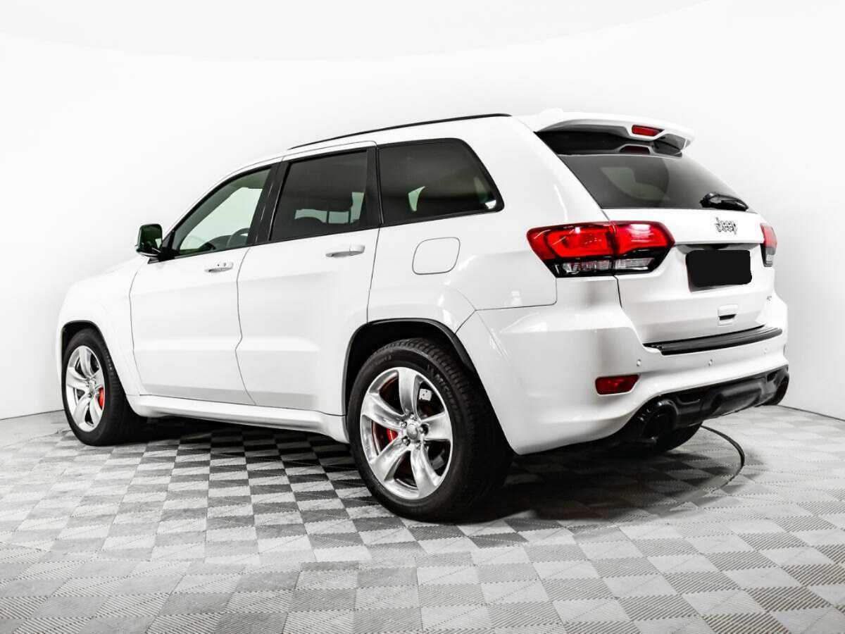 Jeep Grand Cherokee с пробегом — 2016 год. Фото: #6