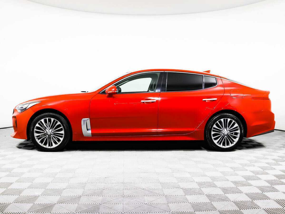 Kia Stinger с пробегом — 2018 год. Фото: #7
