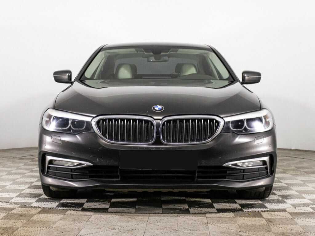 BMW 5 серии с пробегом — 2016 год. Фото: #1