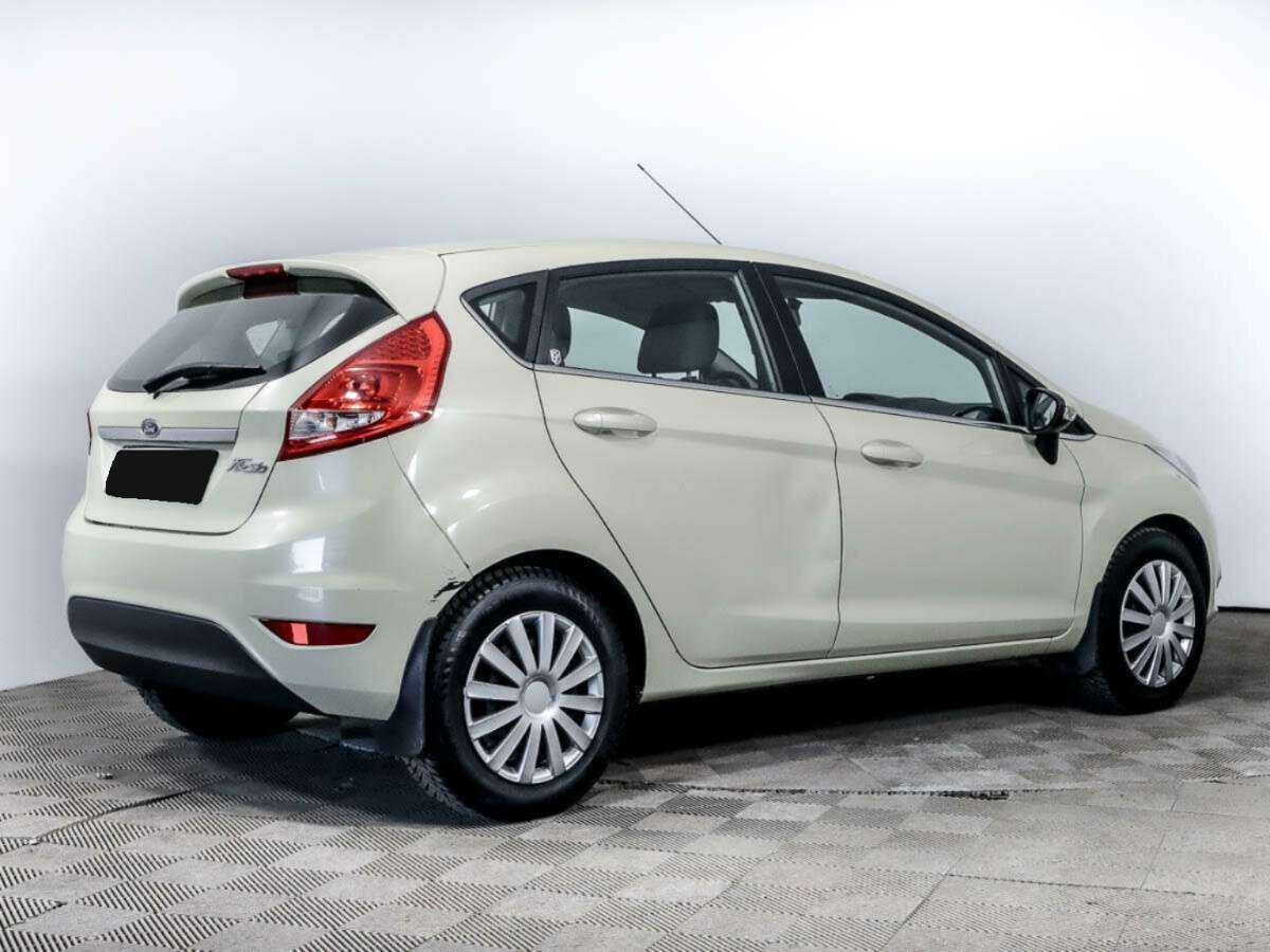 Ford Fiesta с пробегом — 2008 год. Фото: #3
