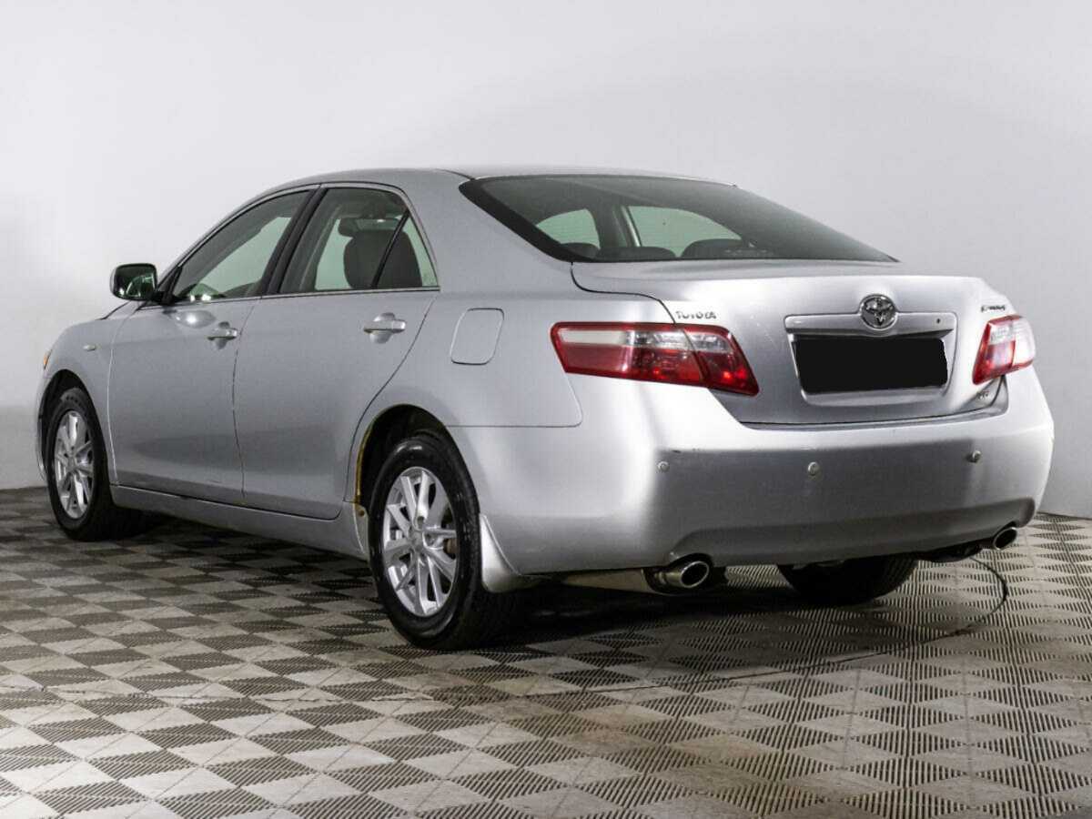 Toyota Camry с пробегом — 2007 год. Фото: #6