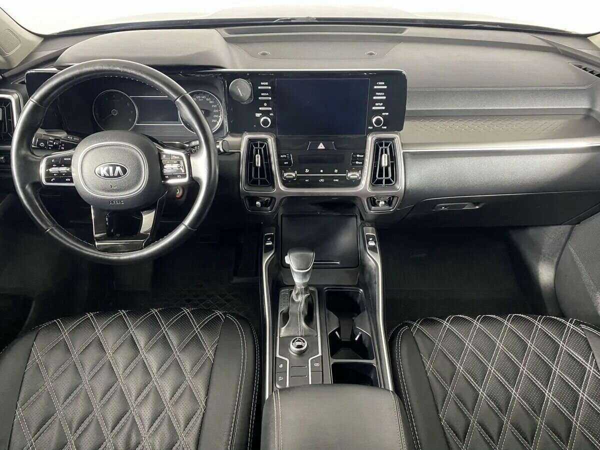 Kia Sorento с пробегом — 2021 год. Фото: #10